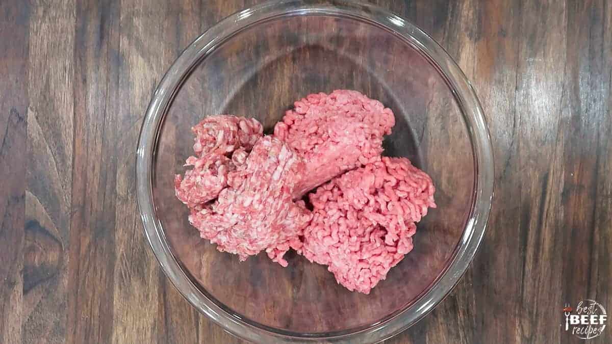 Ground beef in a glass bowl
